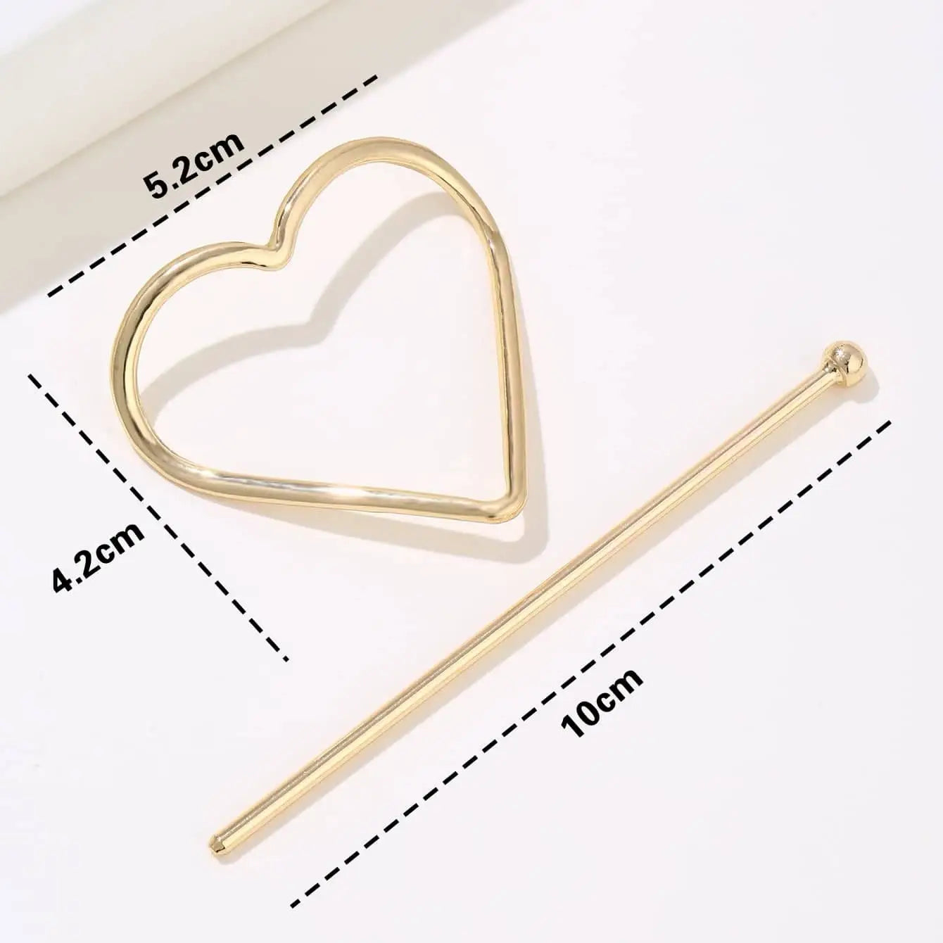 Horquilla / Pasador para Cabello con Forma de Corazón | Dorado | Hierro | CHO-ACC-02