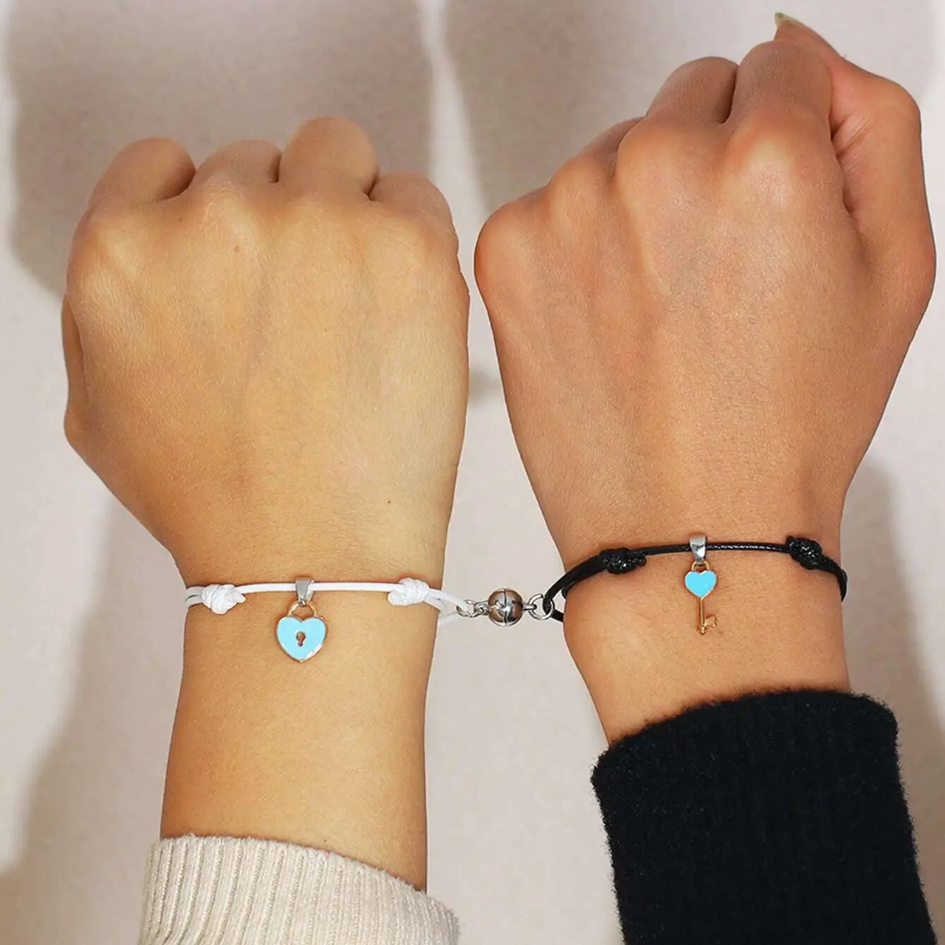 Set de 2 Pulseras para Parejas | Magnéticas | Luminoso | CJM-CO-14