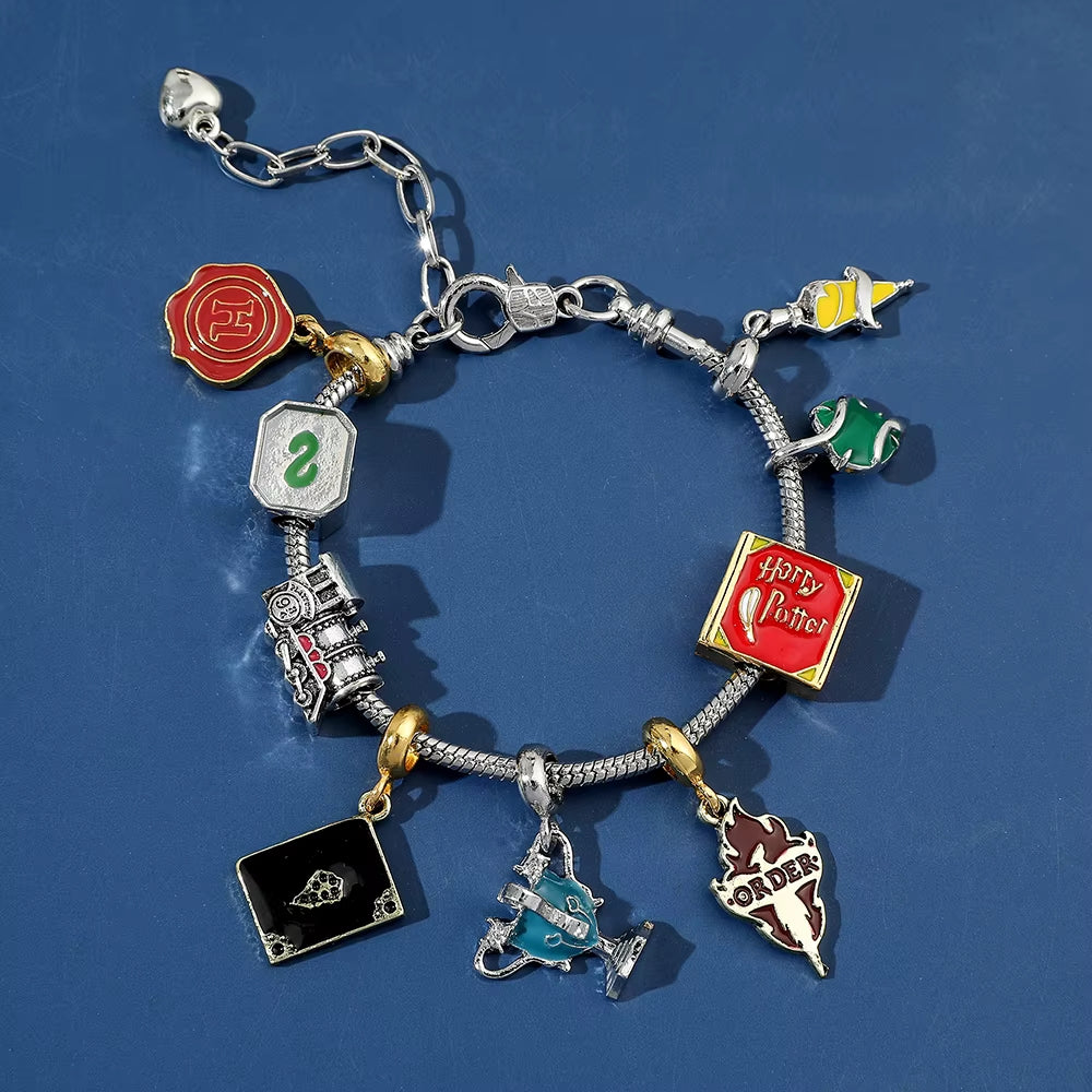 Pulsera con 9 Dijes | Harry Potter | Plateado | Ajustable | CZG-PUL-08