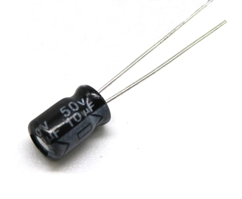 Capacitor Electrolítico Radial | 5 Pack | 50V | 0.22uF - 10uF | CE-CAP-04