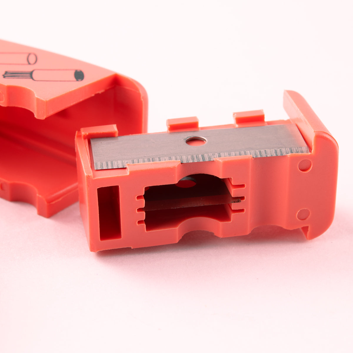 Cortador / Desforrador Universal de Cable Nexxt Solutions | UTP / Coaxial / Telefónico | CRE-CDC-01