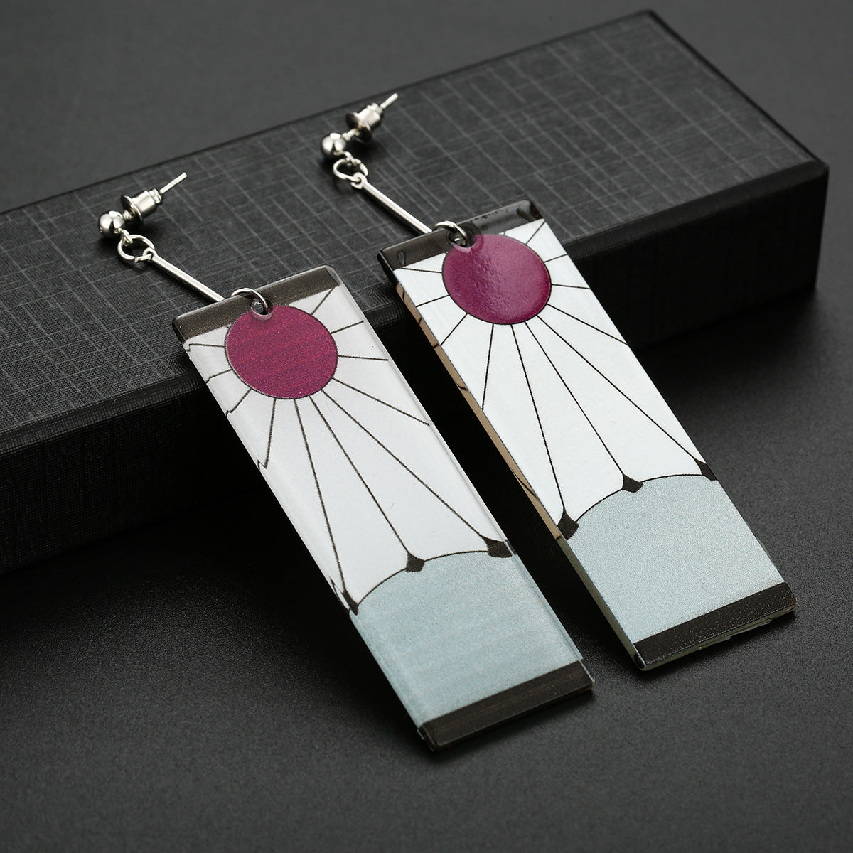Aretes de Tanjiro Kamado | Demon Slayer / Kimetsu no Yaiba | Set de 2 Aretes | 11 Estilos | CZG-ARE-02
