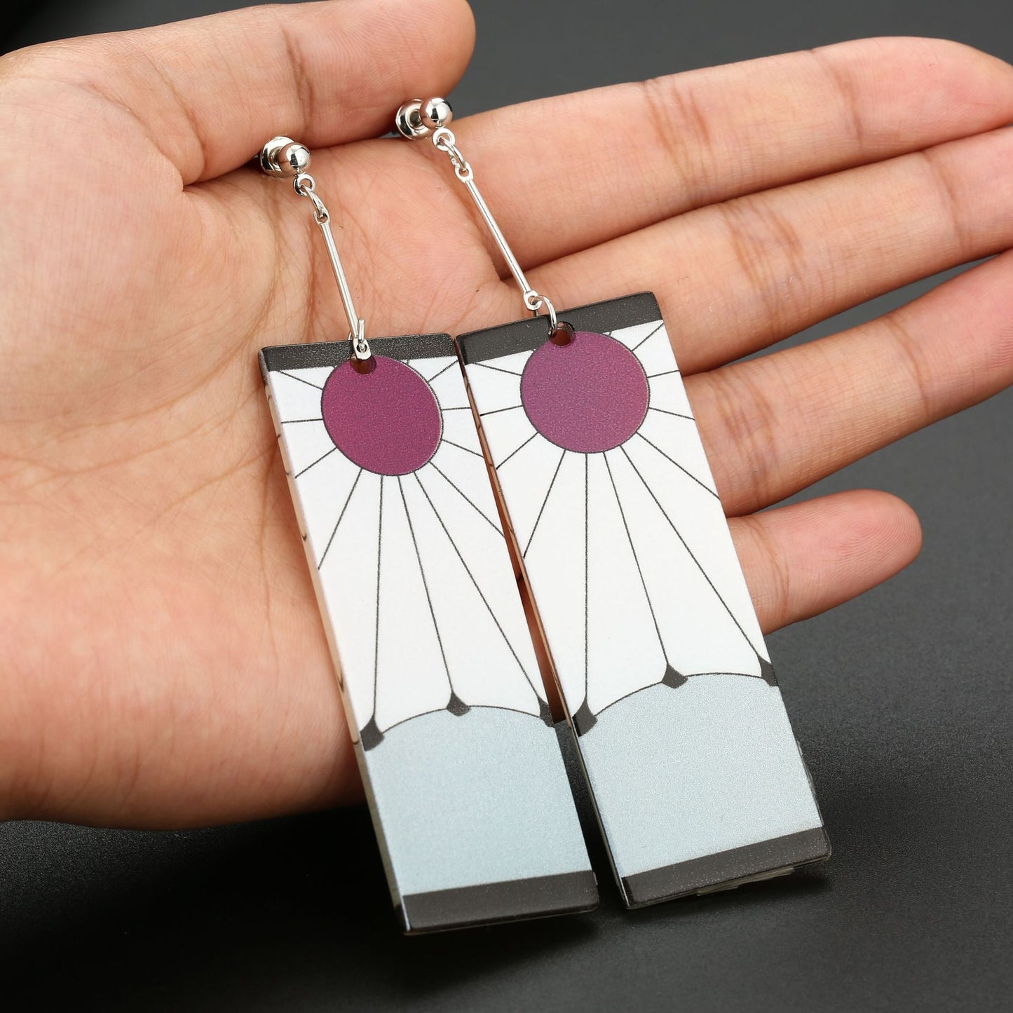 Aretes de Tanjiro Kamado | Demon Slayer / Kimetsu no Yaiba | Set de 2 Aretes | 11 Estilos | CZG-ARE-02
