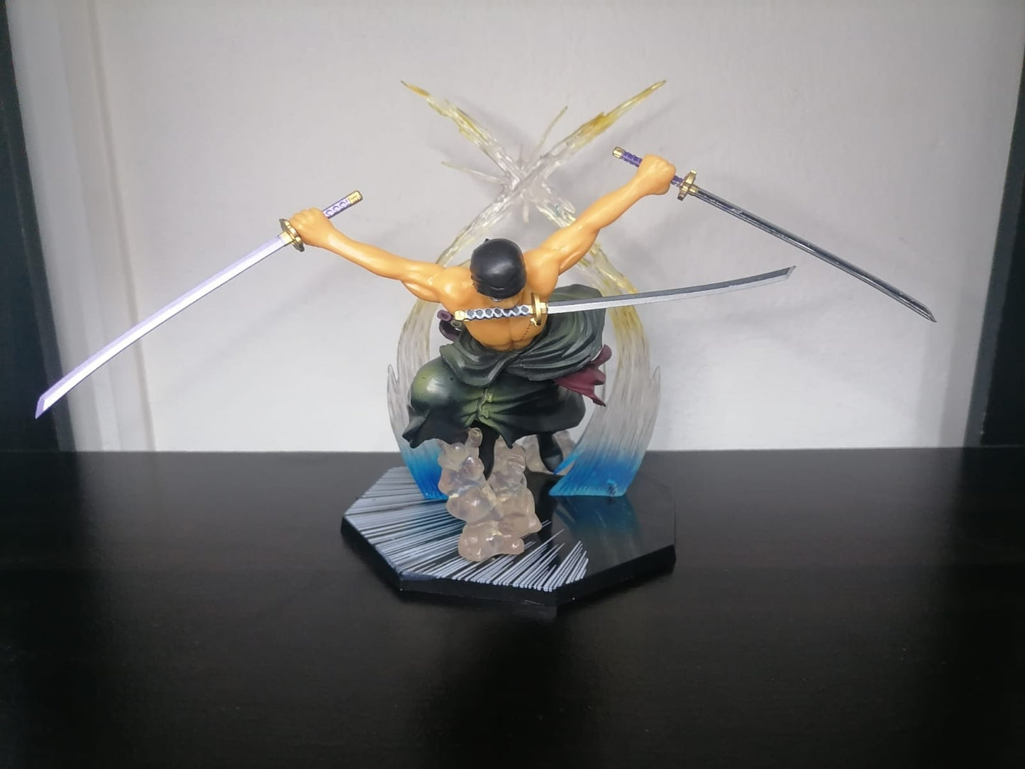 Figura de Zoro Roronoa | One Piece | 16cm | PVC | CZG-FIG-06